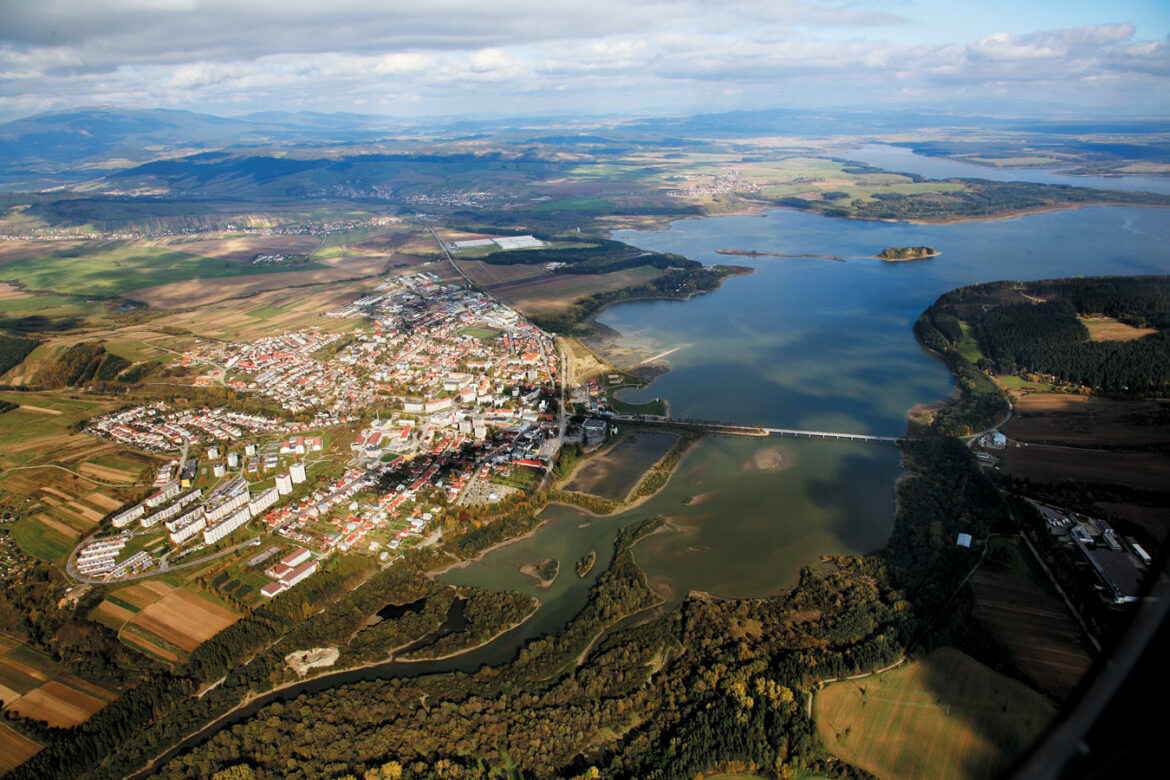 Letecký pohlad na Námestovo 1