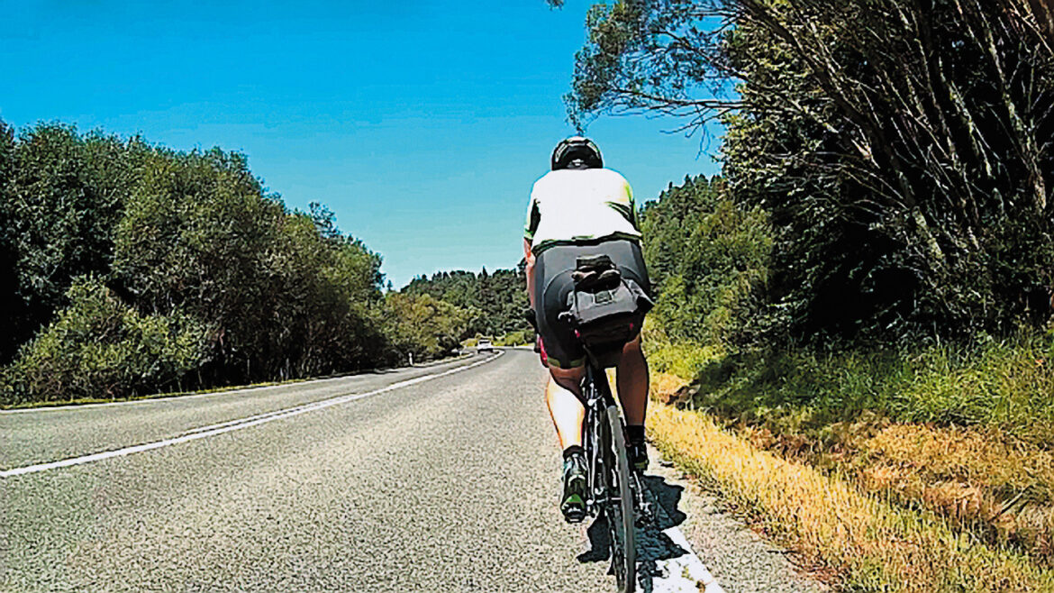 Okolo Slovenska na bicykli. Čím frekventovanejšia cesta, tým horšie pre cyklistu