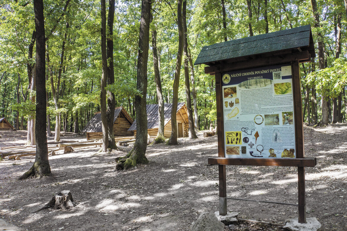 Slovanské hradisko Valy